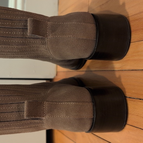 Dolce Vita Linny H20 Ankle Bootie - Picture 7 of 11